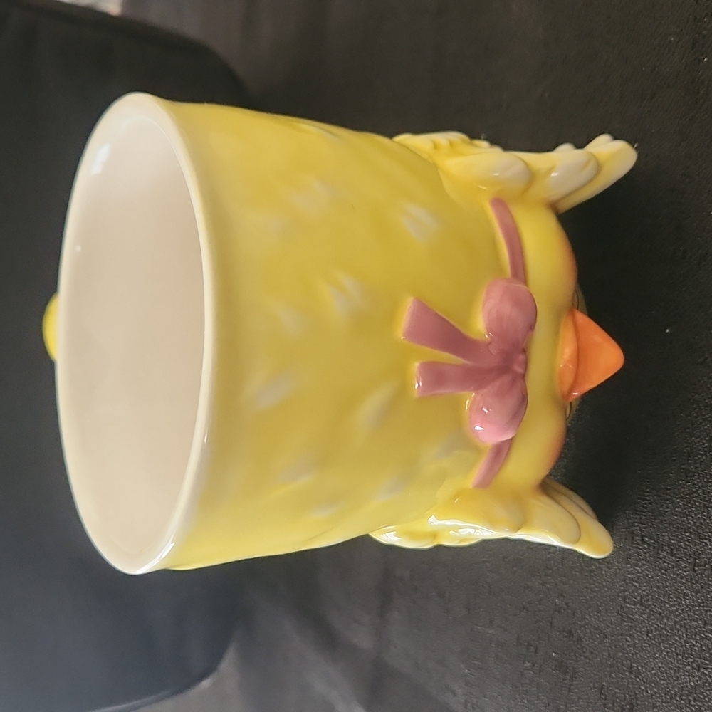 VINTAGE ADORABLE UPSIDE-DOWN BABY CHICK TEA CAP. - Picture 6 of 12